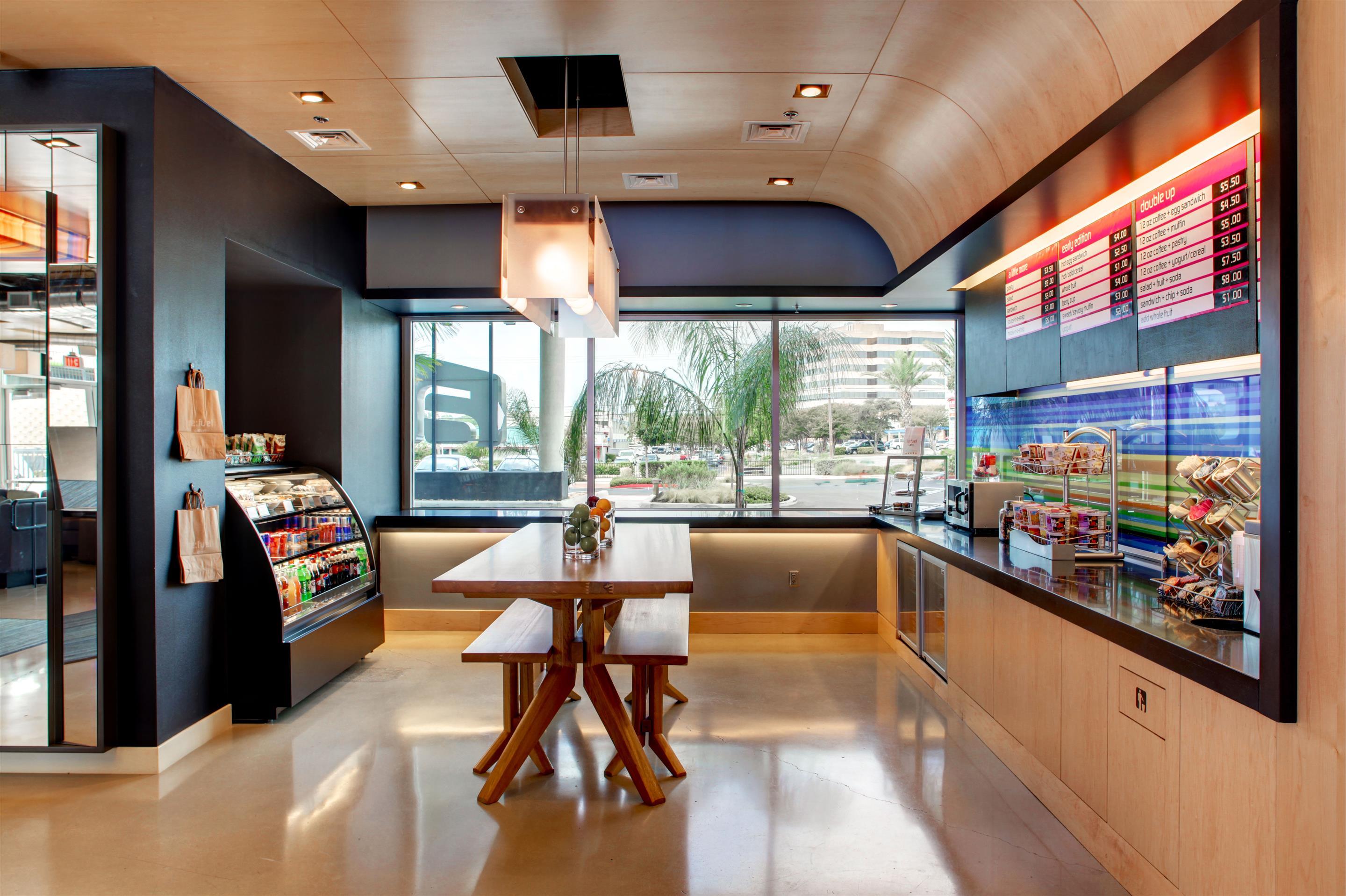 Готель Aloft San Antonio Airport Екстер'єр фото