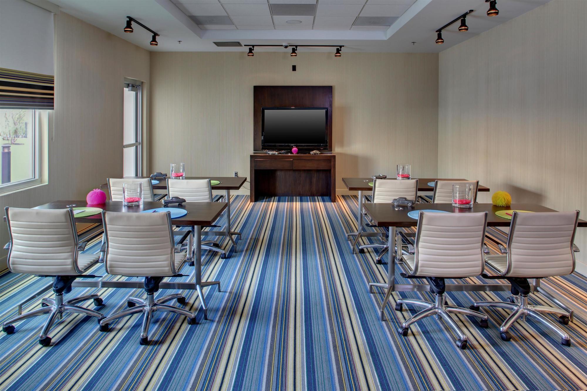 Готель Aloft San Antonio Airport Екстер'єр фото