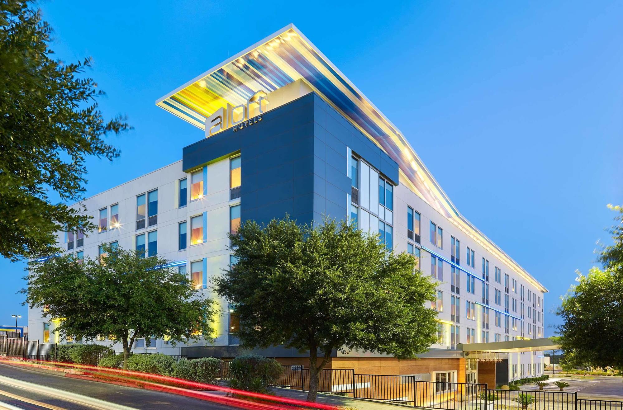 Готель Aloft San Antonio Airport Екстер'єр фото